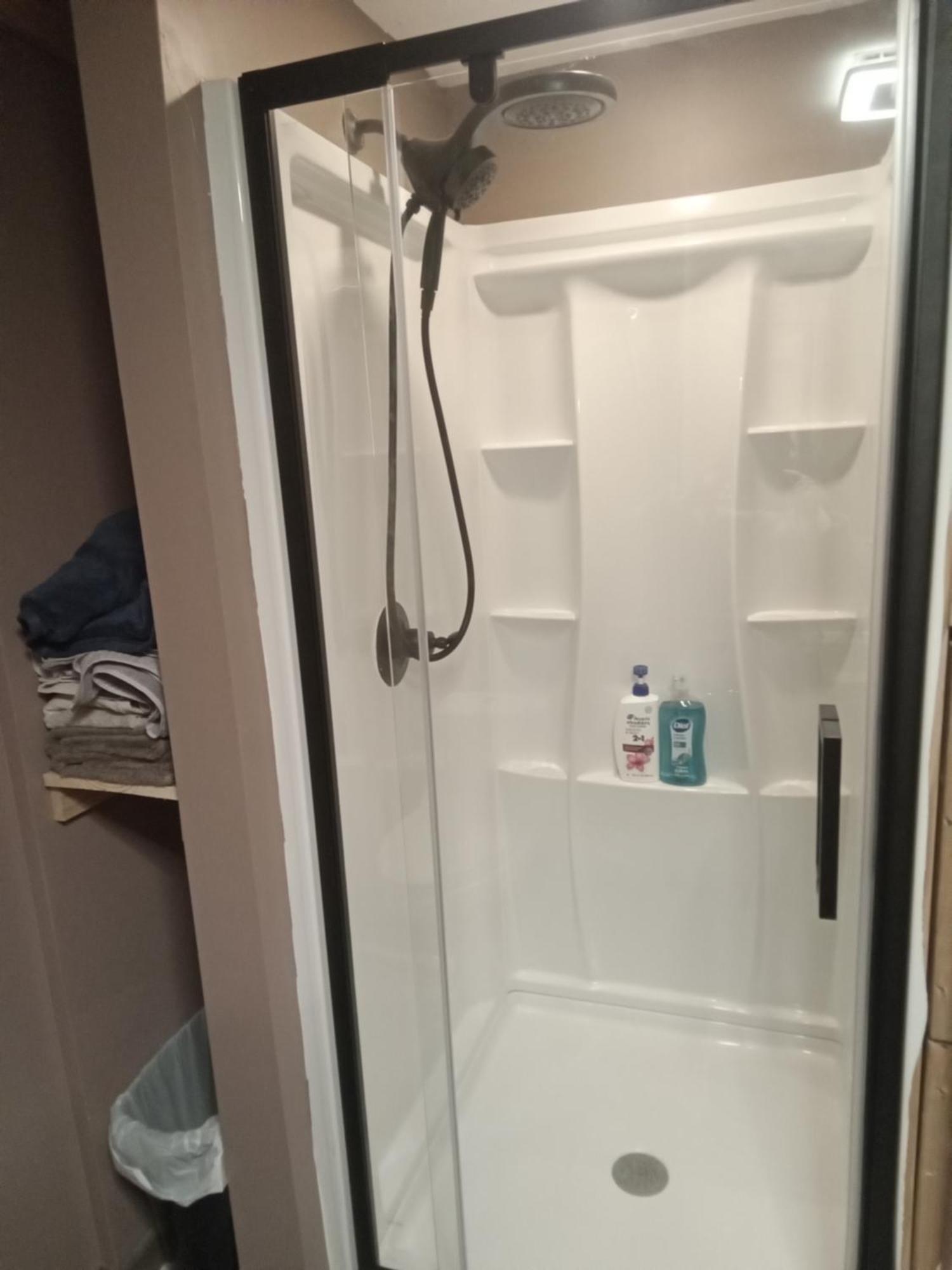 Super Suite With Sauna, Pool Table And Arcade Game Lansing Extérieur photo